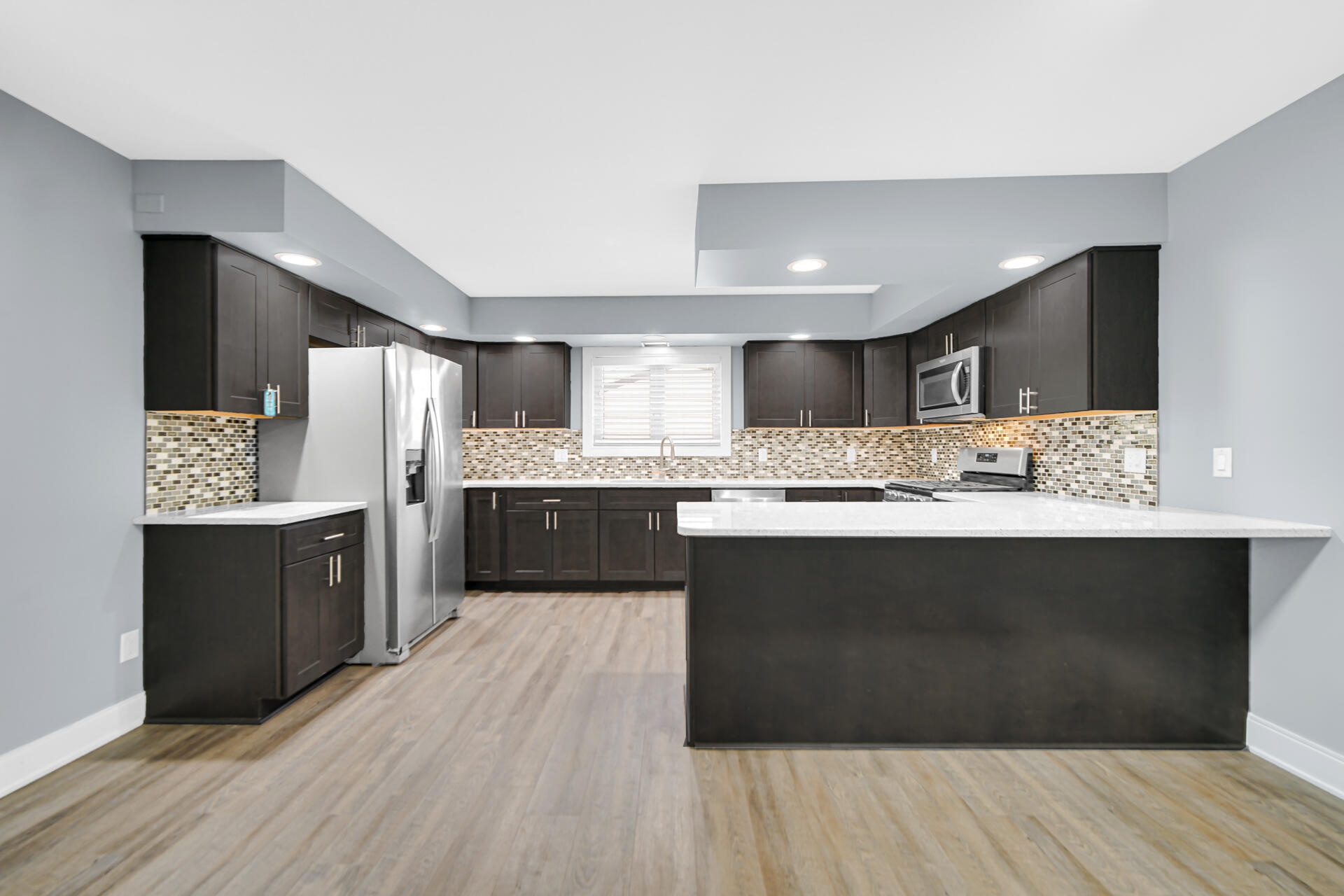 9418 Verbena Drive Munster, IN 46321 - Photo 5 of 22 1920x1280