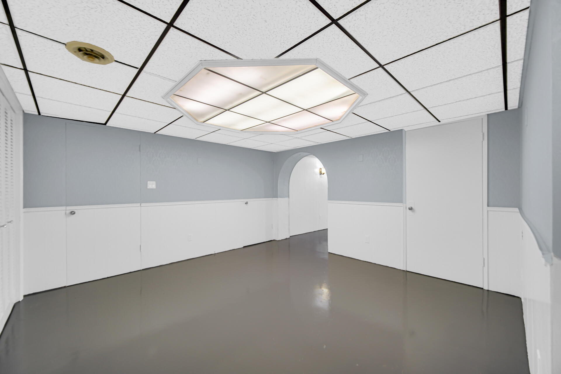 9418 Verbena Drive Munster, IN 46321 - Photo 7 of 22 1920x1280