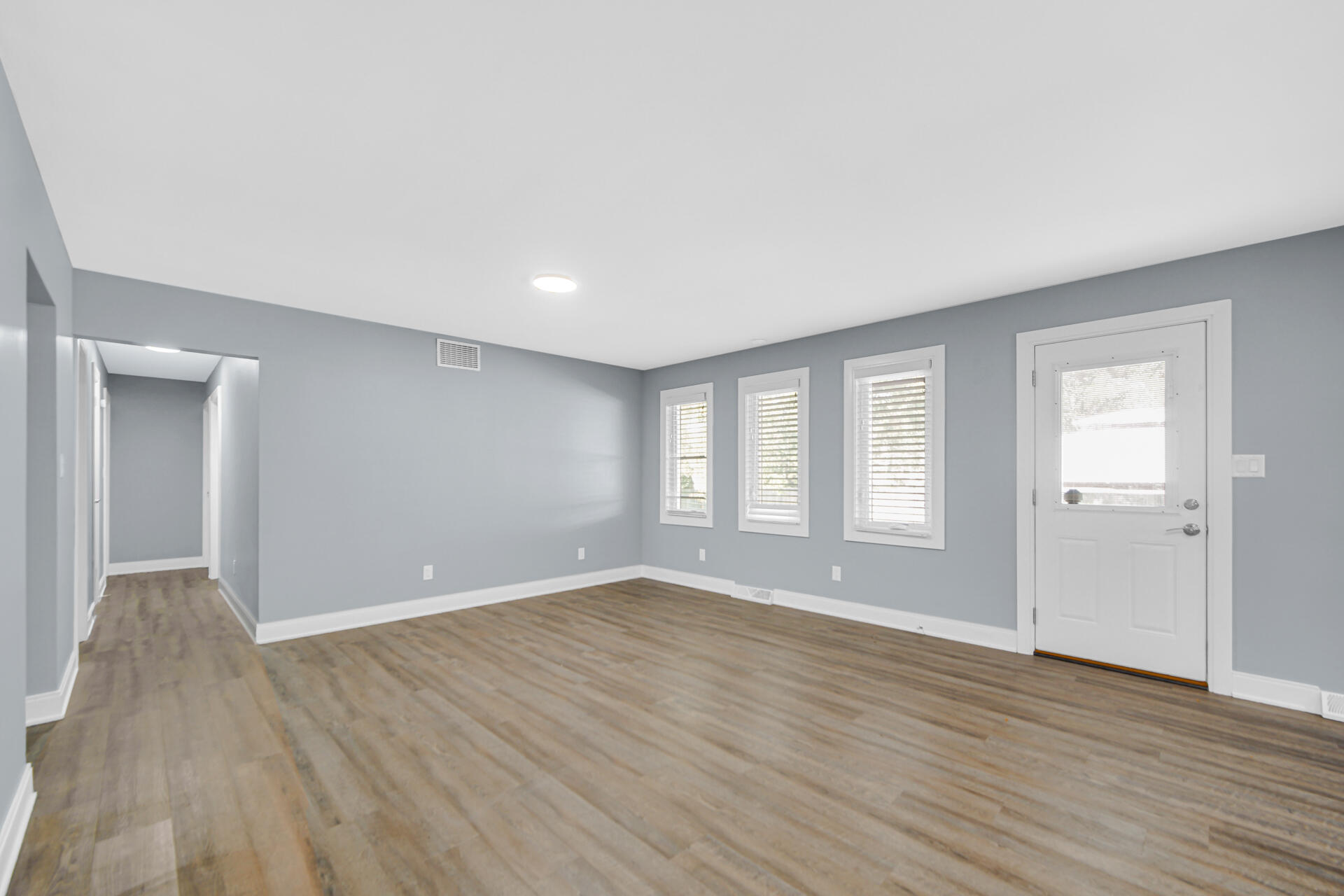 9418 Verbena Drive Munster, IN 46321 - Photo 9 of 22 1920x1280