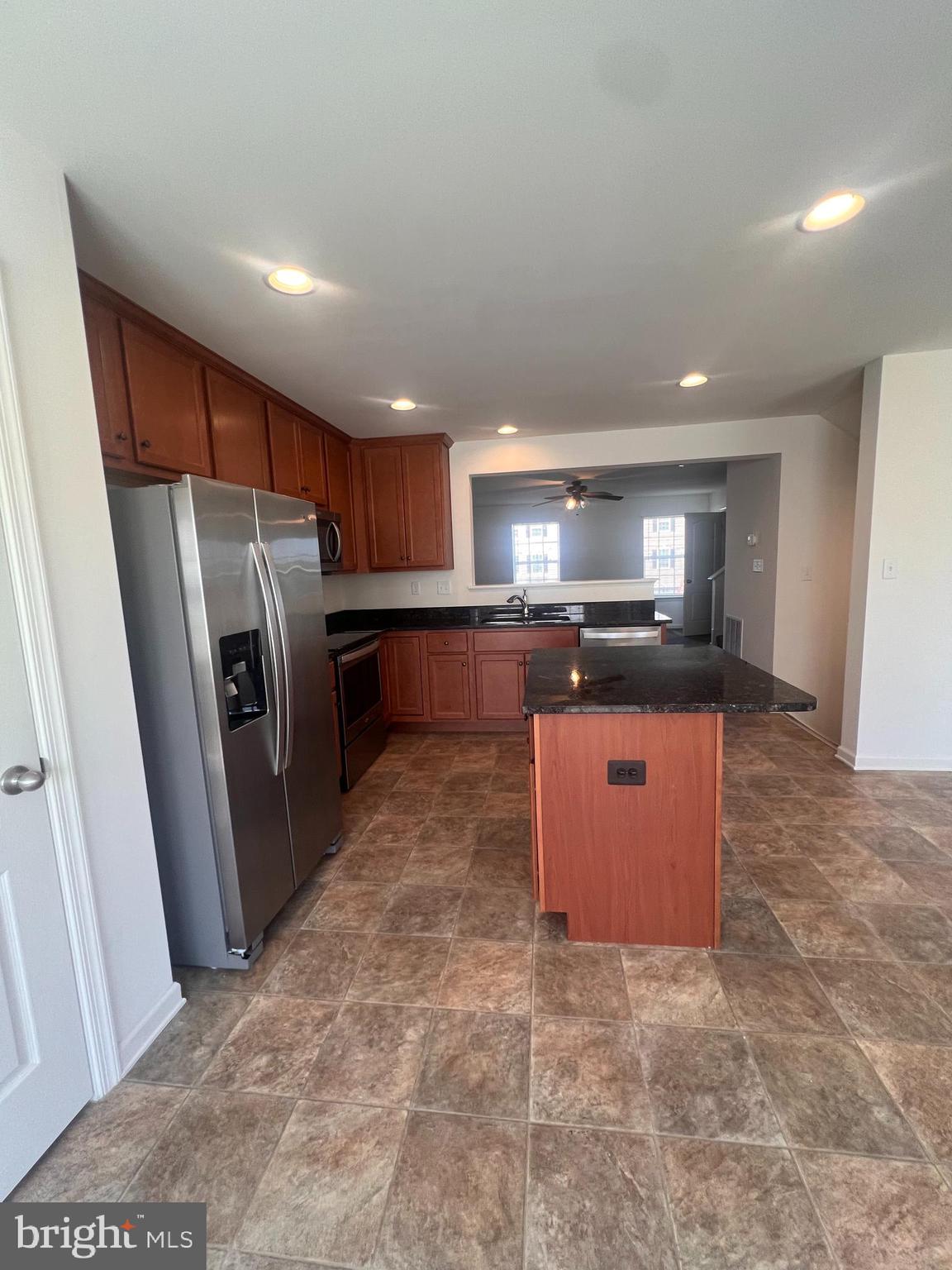 51 Cecily Way Ranson, WV 25438 - Photo 5 of 24 Kitchen