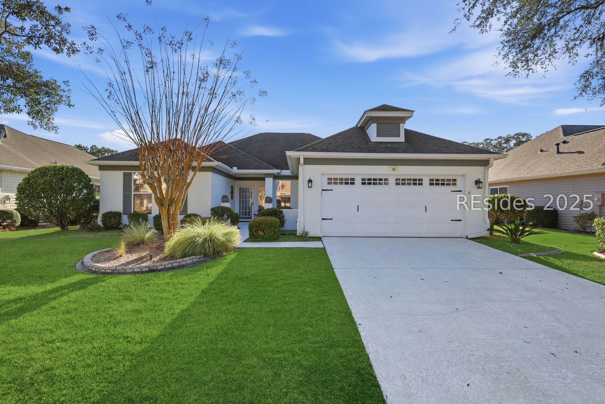 19 Hampton Cir - updated Hamilton Jefferson