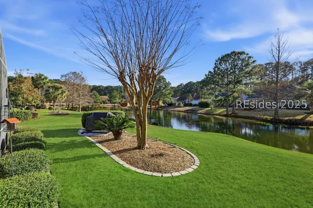 $469,900 | 19 Hampton Circle, Bluffton, SC 29909