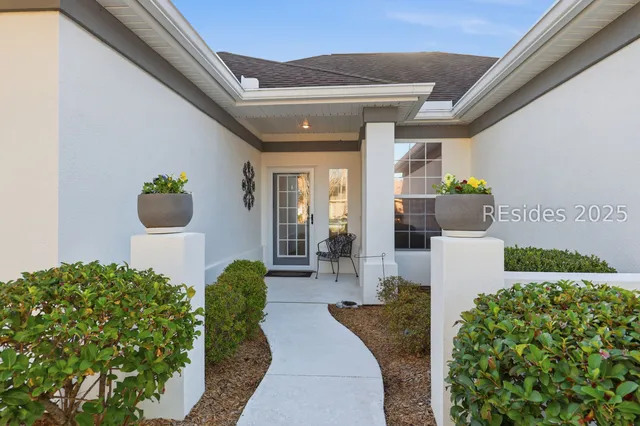 $469,900 | 19 Hampton Circle, Bluffton, SC 29909