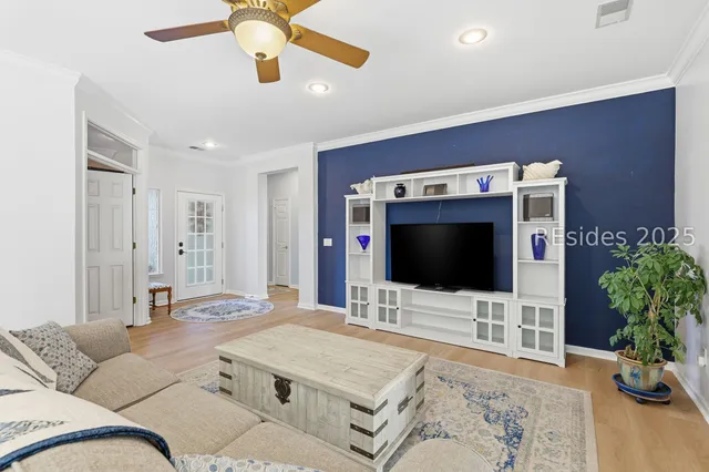 $469,900 | 19 Hampton Circle, Bluffton, SC 29909