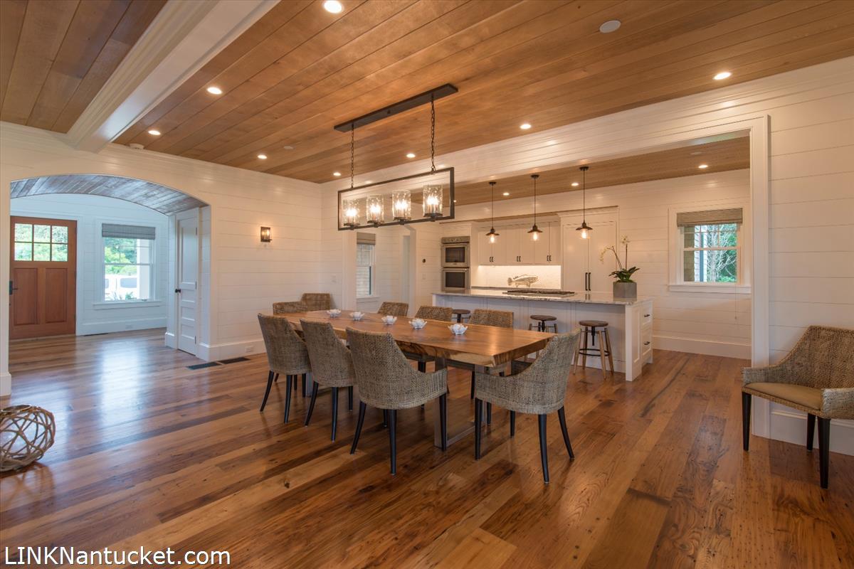 10 Monomoy Creek Road Nantucket, MA 02554 - Photo 10 of 36 Gallery Image 10