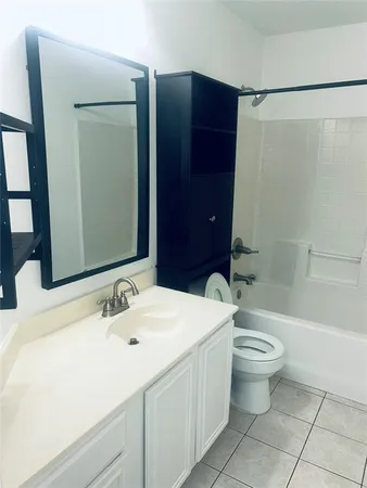 $2,200 | 702 Kristi Lane, Cedar Hill, TX 75104