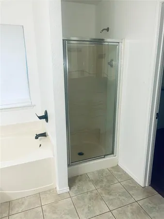 $2,200 | 702 Kristi Lane, Cedar Hill, TX 75104