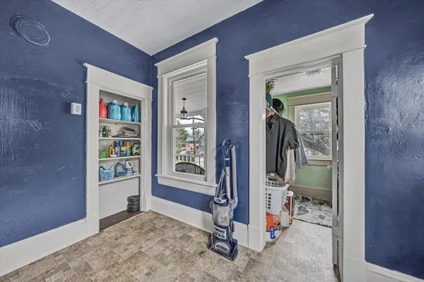 $239,999 | 1502 Rorer Avenue Southwest, Roanoke, VA 24016