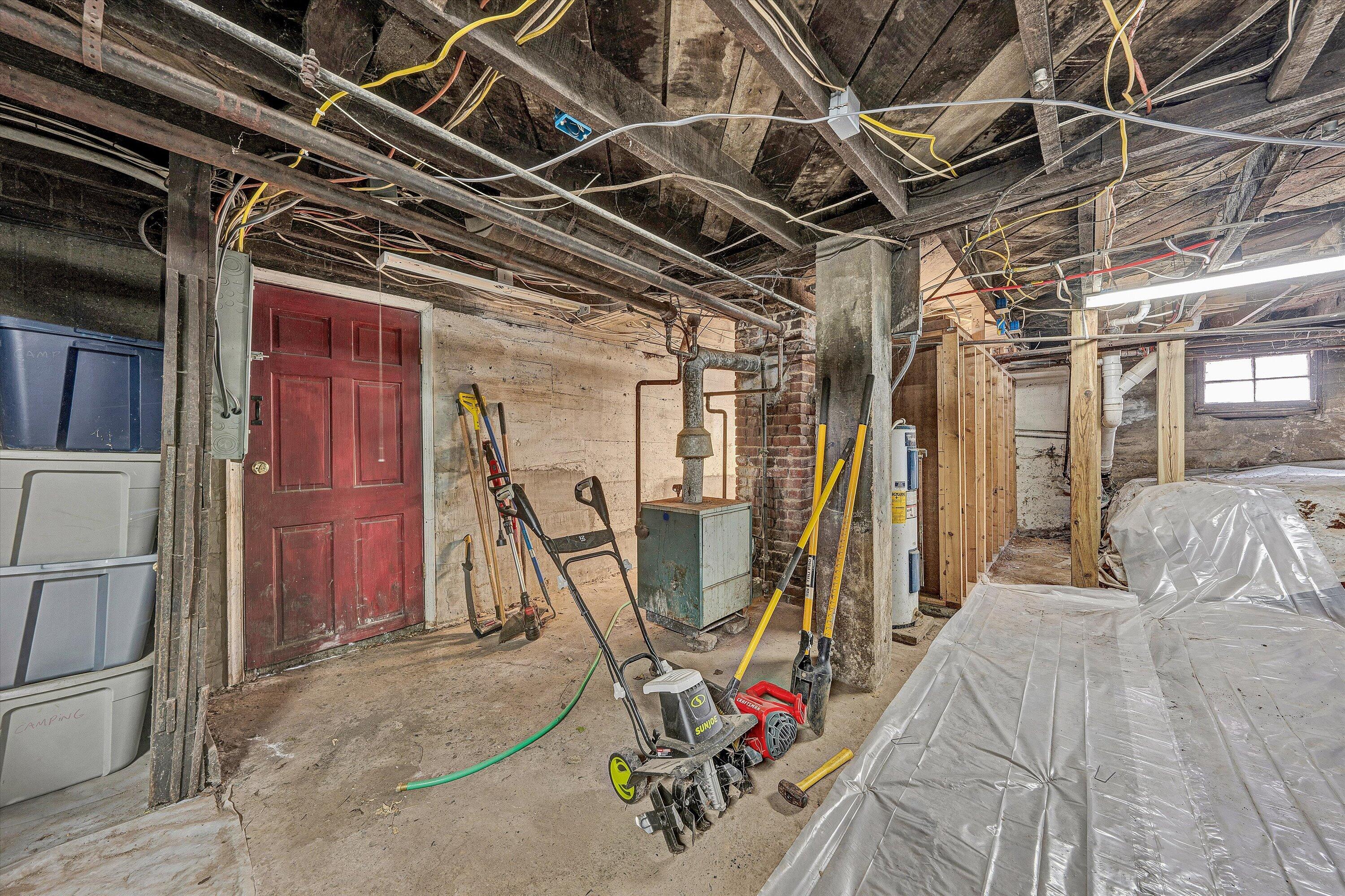 1502 Rorer Avenue Southwest Roanoke, VA 24016 - Photo 33 of 43 33-DSC00391