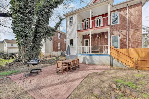 $239,999 | 1502 Rorer Avenue Southwest, Roanoke, VA 24016