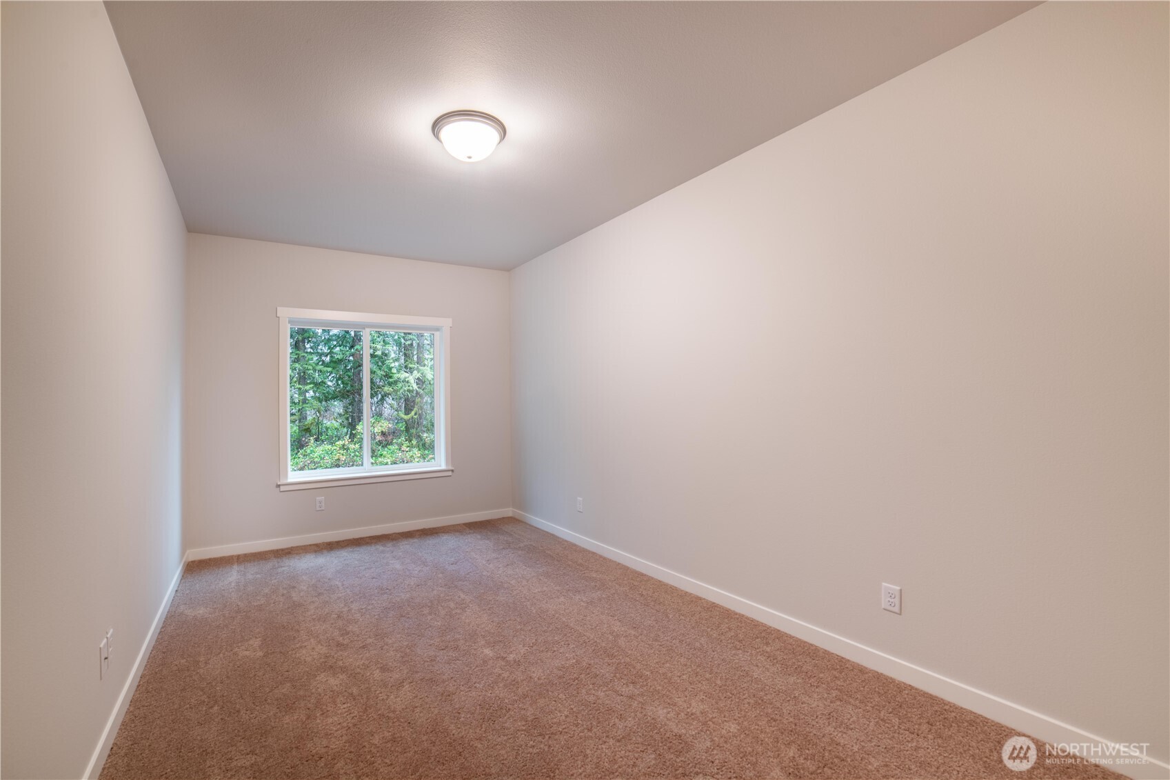 8570 Trillium Lane Concrete, WA 98237 - Photo 4 of 25