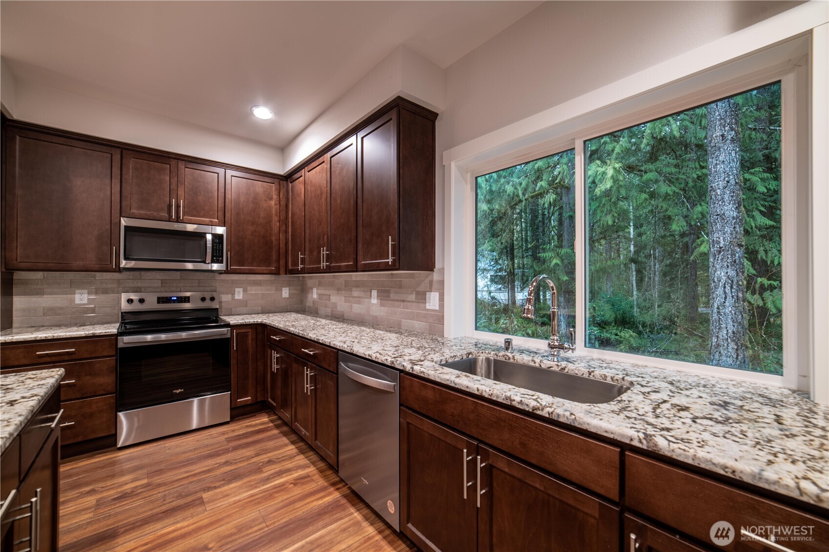 8570 Trillium Lane Concrete, WA 98237 - Photo 8 of 25