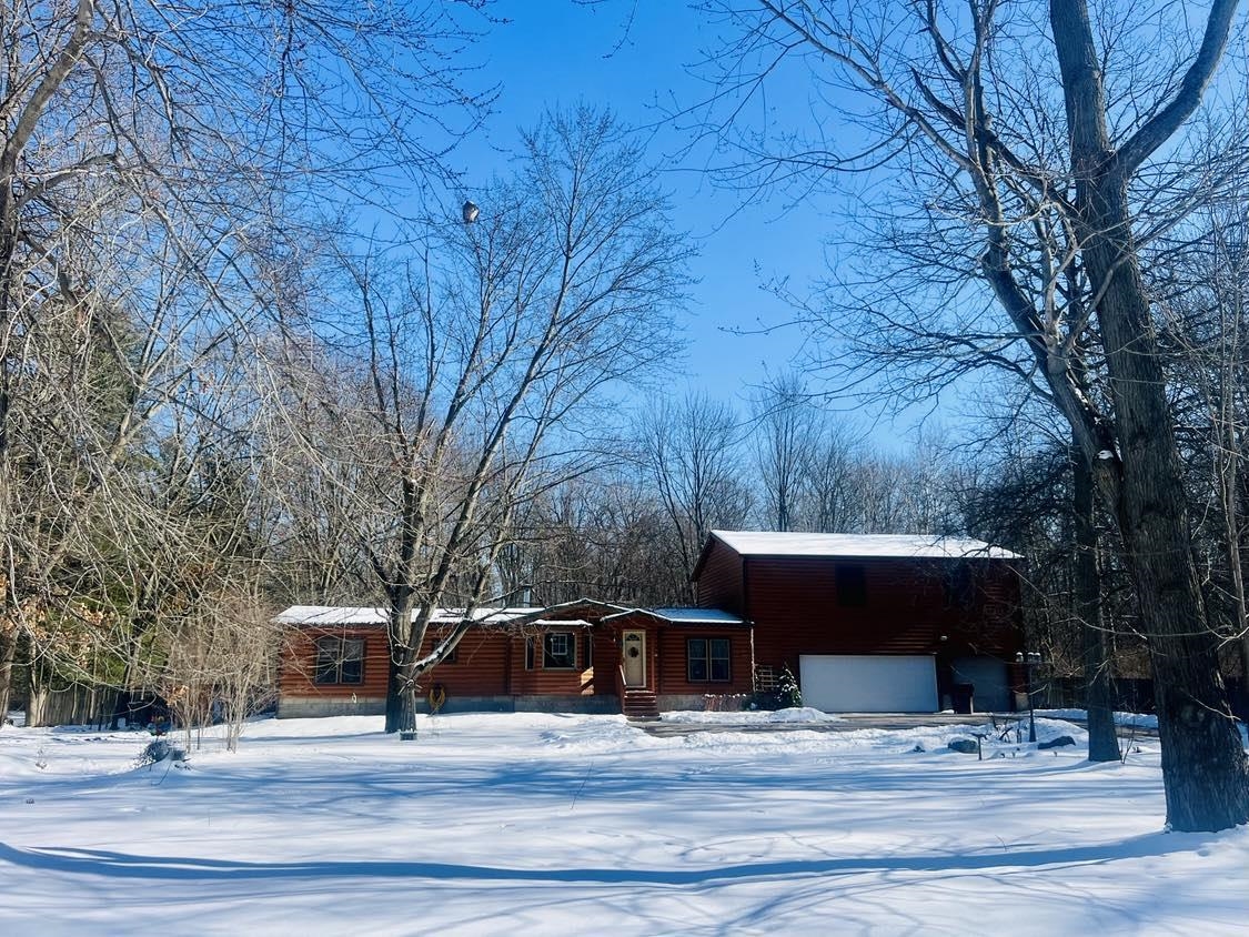 11003 Watson Road Bath, MI 48808 - Photo 1 of 35