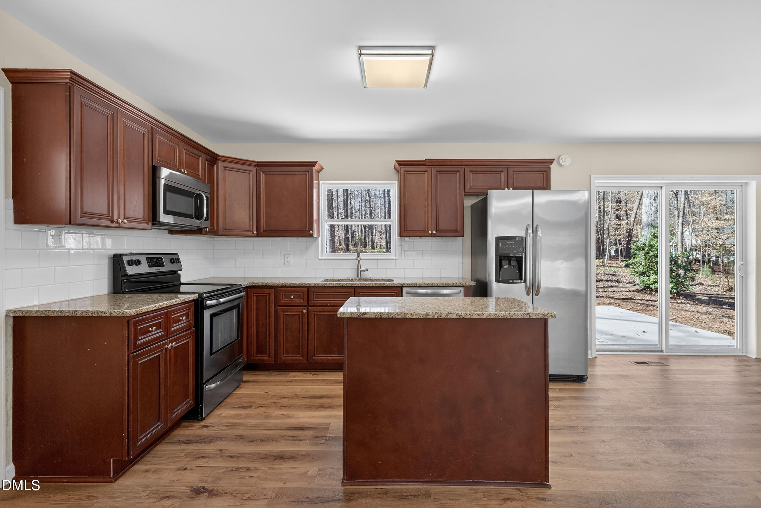 2801 Sparger Road Durham, NC 27705 - Photo 8 of 46 Scene-15