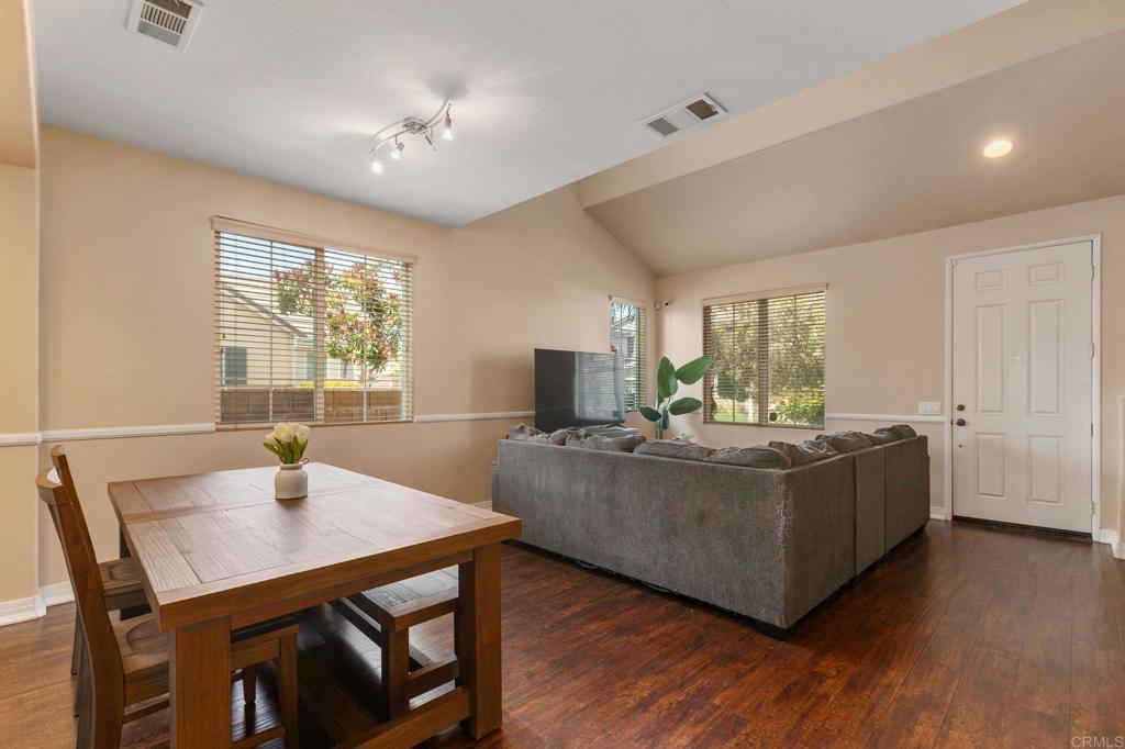 28431 Ware Street Murrieta, CA 92563 - Photo 7 of 48