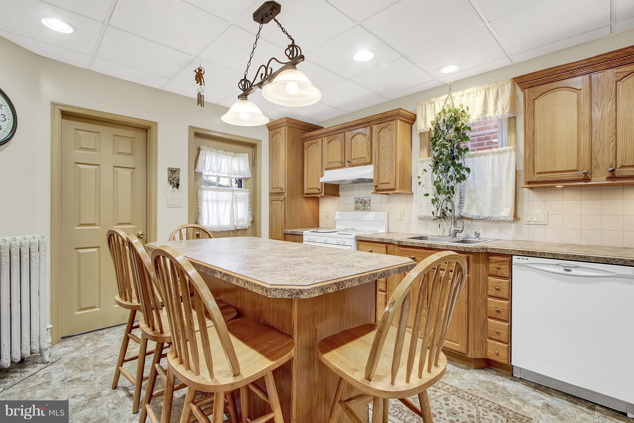 367 High Street Hanover, PA 17331 - Photo 8 of 20 Gallery Image 8