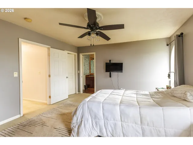 $420,000 | 5425 Bundy Avenue North, Keizer, OR 97303