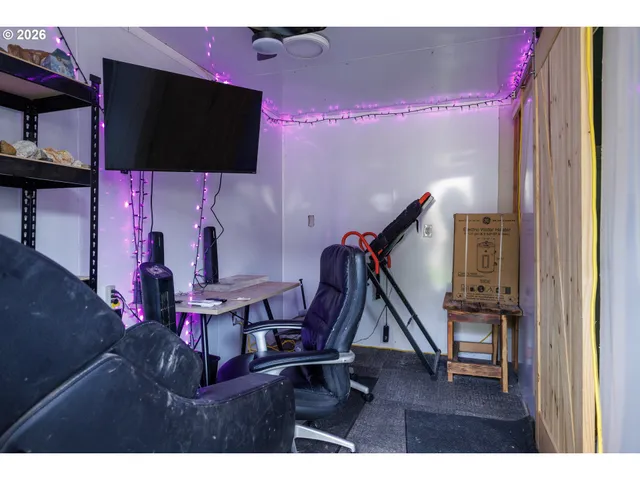 $420,000 | 5425 Bundy Avenue North, Keizer, OR 97303