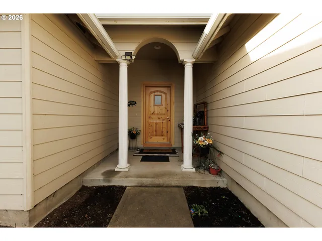 $420,000 | 5425 Bundy Avenue North, Keizer, OR 97303