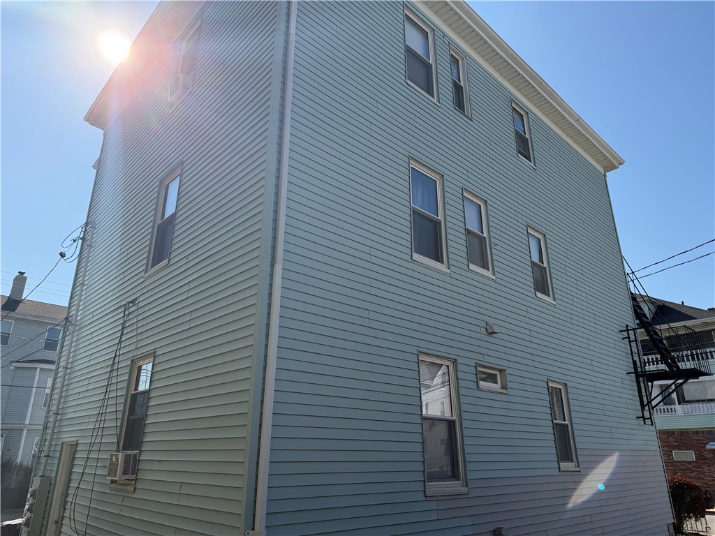 398 Willow Street Woonsocket, RI 02895 - Photo 7 of 25