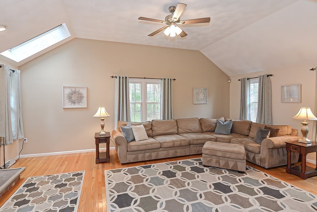 3 Bicknell Drive Mendon, MA 01756 - Photo 11 of 42