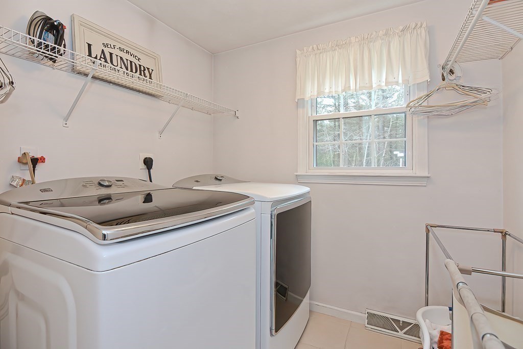 3 Bicknell Drive Mendon, MA 01756 - Photo 23 of 42