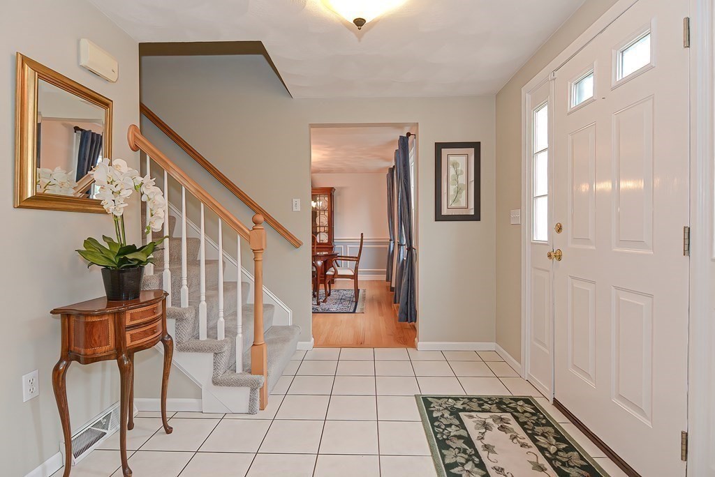 3 Bicknell Drive Mendon, MA 01756 - Photo 7 of 42