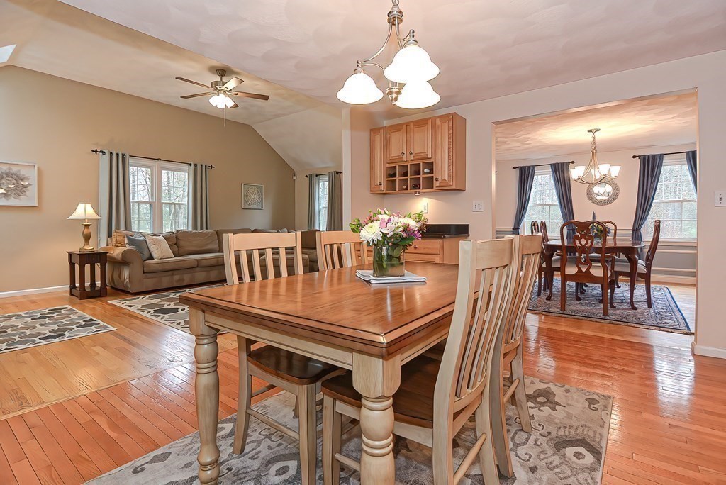 3 Bicknell Drive Mendon, MA 01756 - Photo 10 of 42