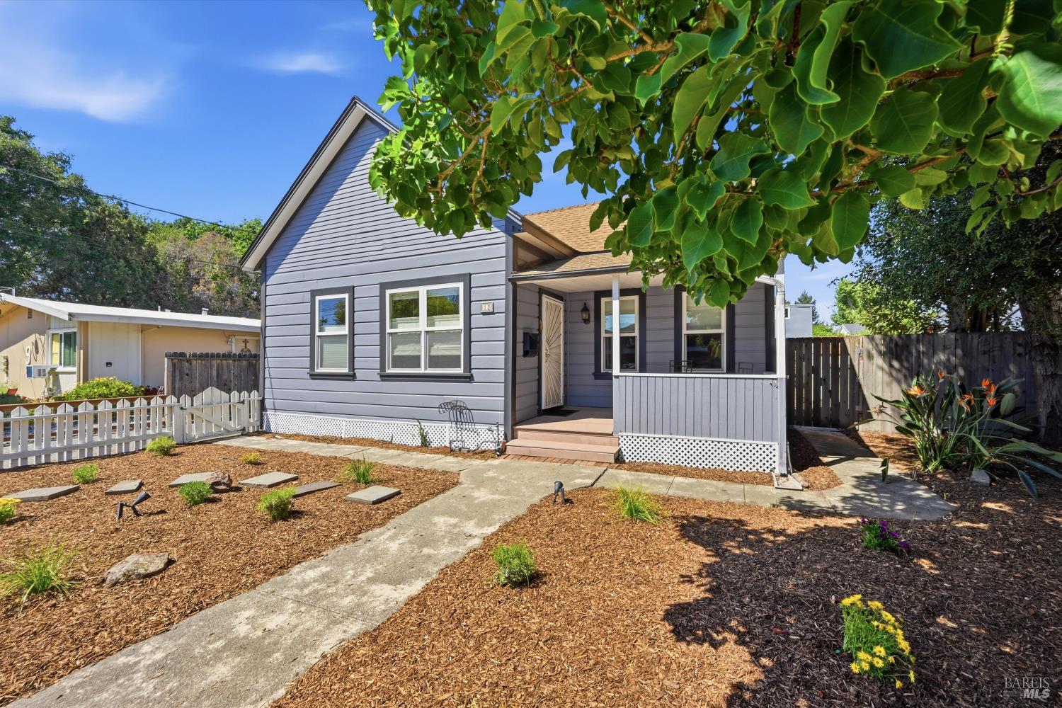 15 10th Street Santa Rosa, CA 95401 - Photo 1 of 25
