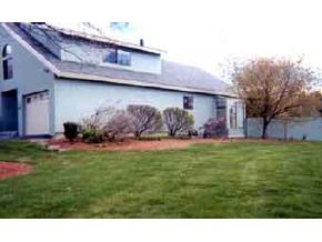 208 Lancaster Farm Road Salem, NH 03079 - Photo 4 of 5