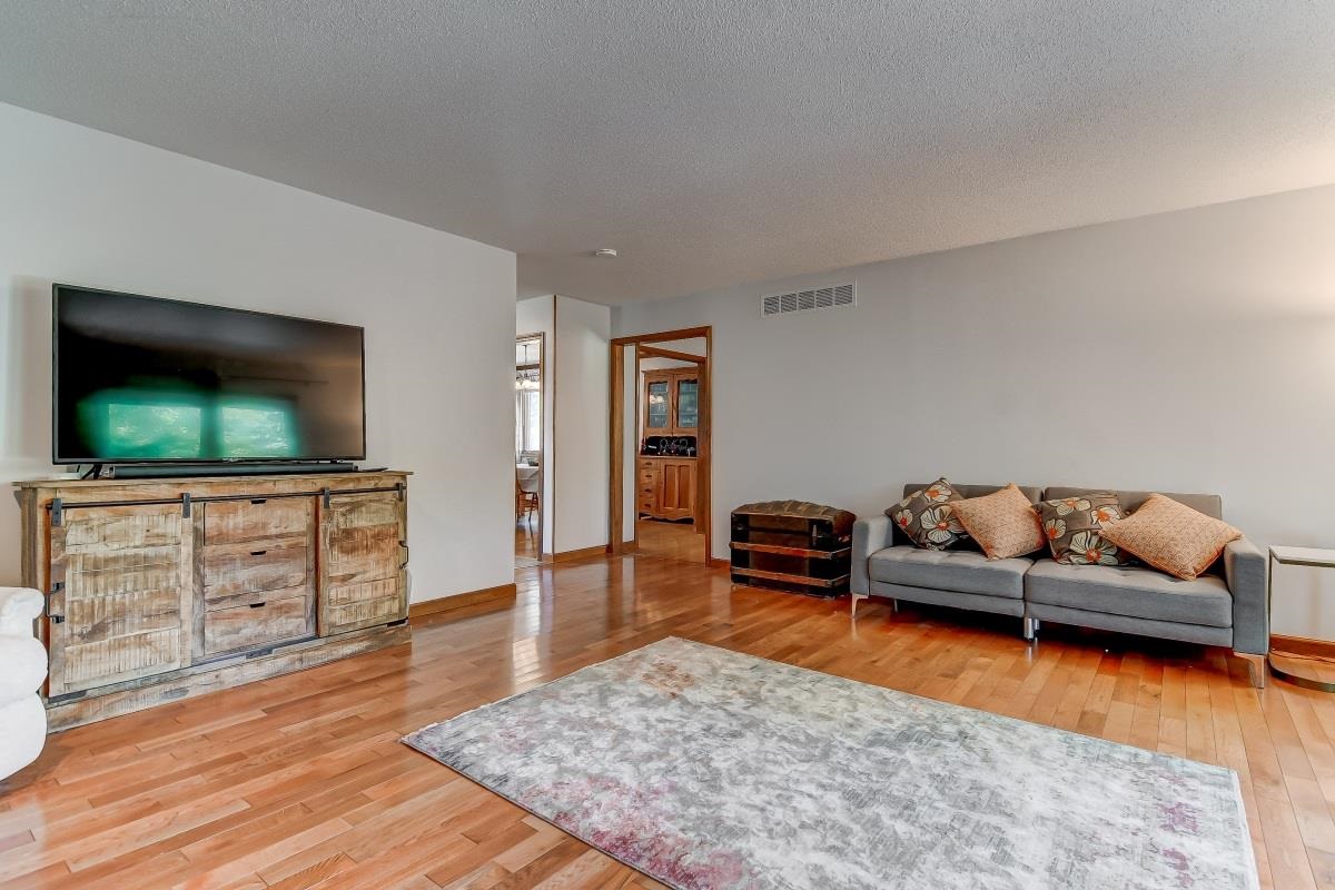2925 Mill Point Court Springfield, IL 62704 - Photo 18 of 37 Gallery Image 18