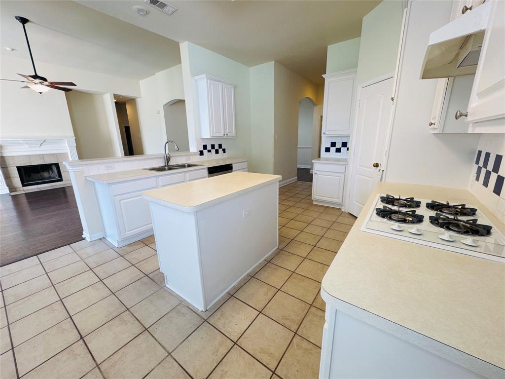 1430 Berkley Road Allen, TX 75002 - Photo 11 of 26