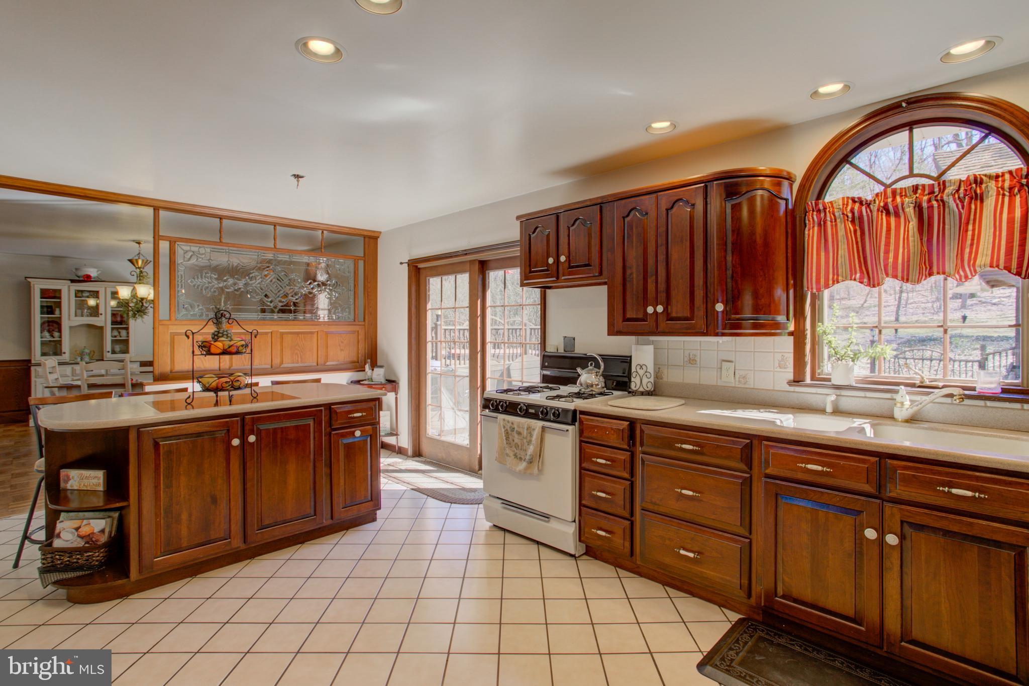 436 Swamp Road Morgantown, PA 19543 - Photo 4 of 72 Gallery Image 4