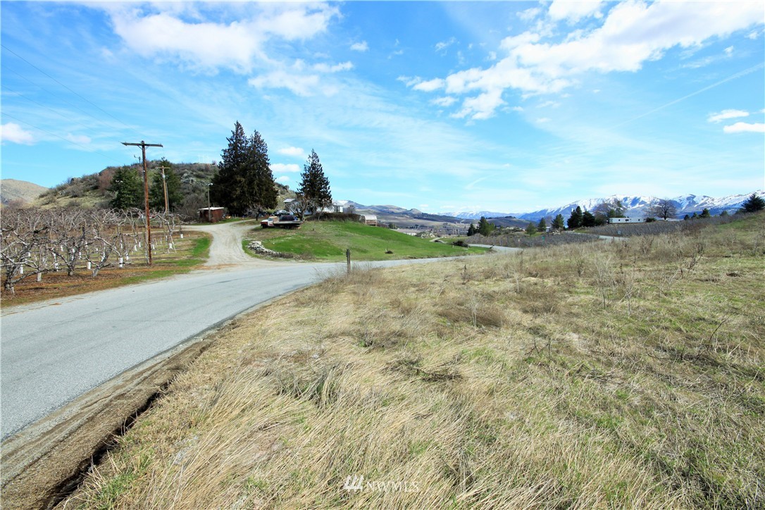 62 Lloyd Road Manson, WA 98831 - Photo 9 of 15 Gallery Image 9