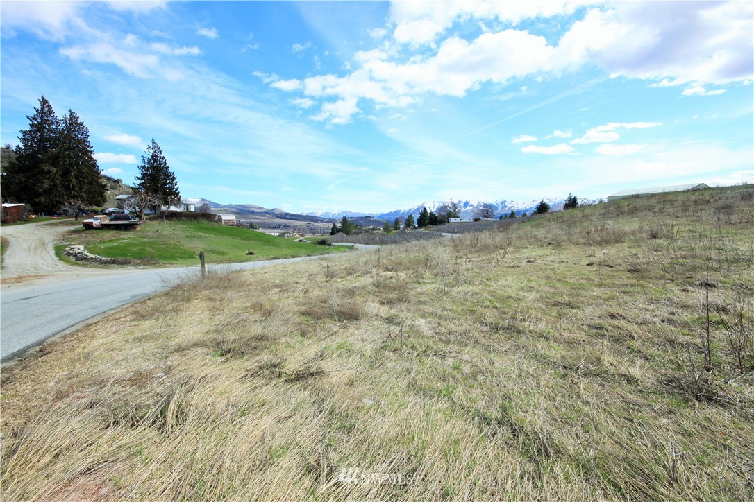 62 Lloyd Road Manson, WA 98831 - Photo 10 of 15 Gallery Image 10