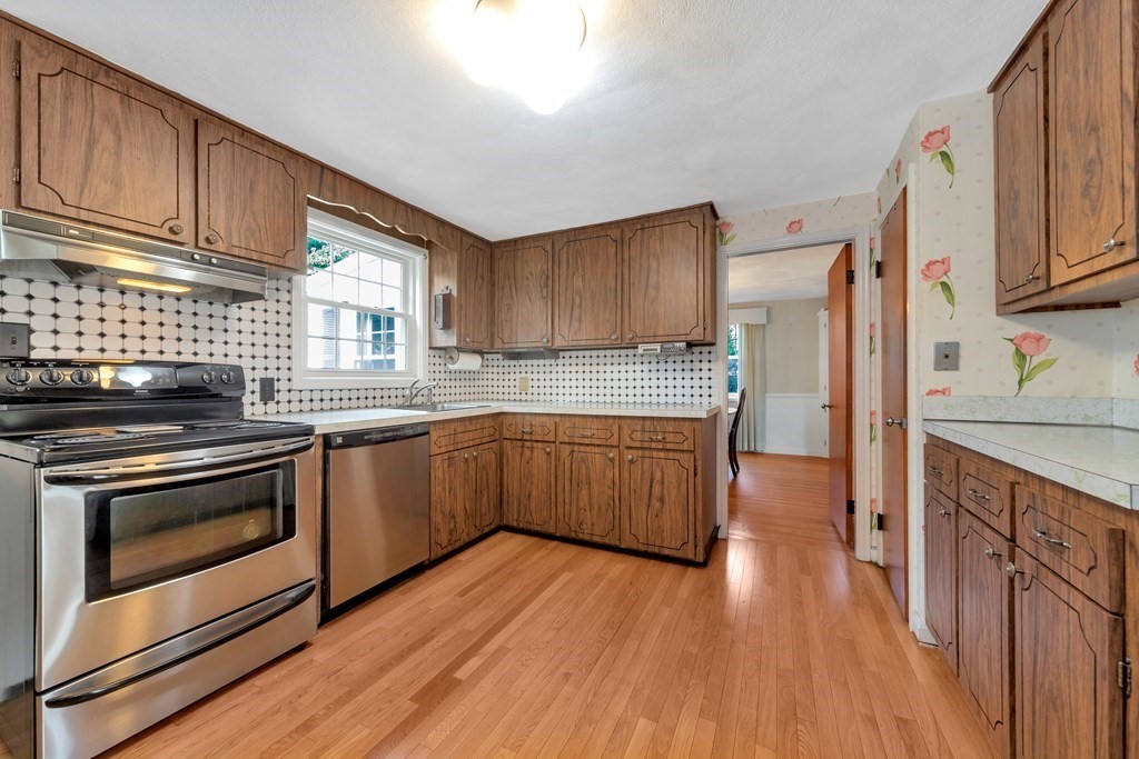 72 Bay State Road Arlington, MA 02474 - Photo 14 of 32 Gallery Image 14