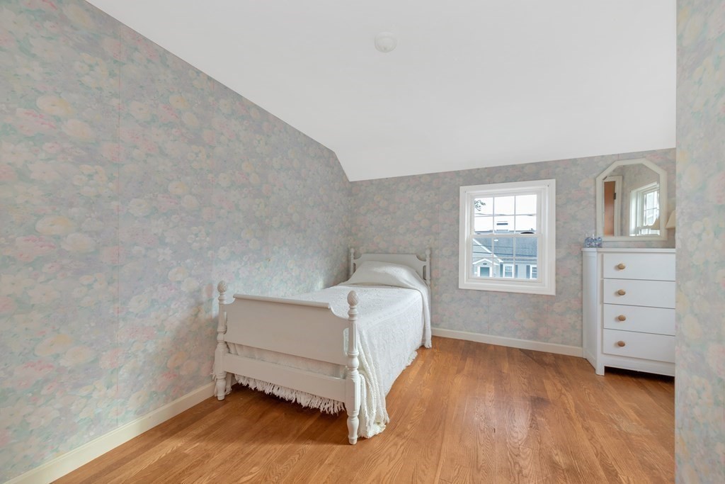 72 Bay State Road Arlington, MA 02474 - Photo 20 of 32 Gallery Image 20