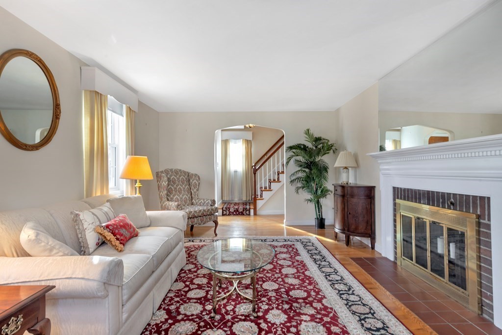 72 Bay State Road Arlington, MA 02474 - Photo 7 of 32 Gallery Image 7