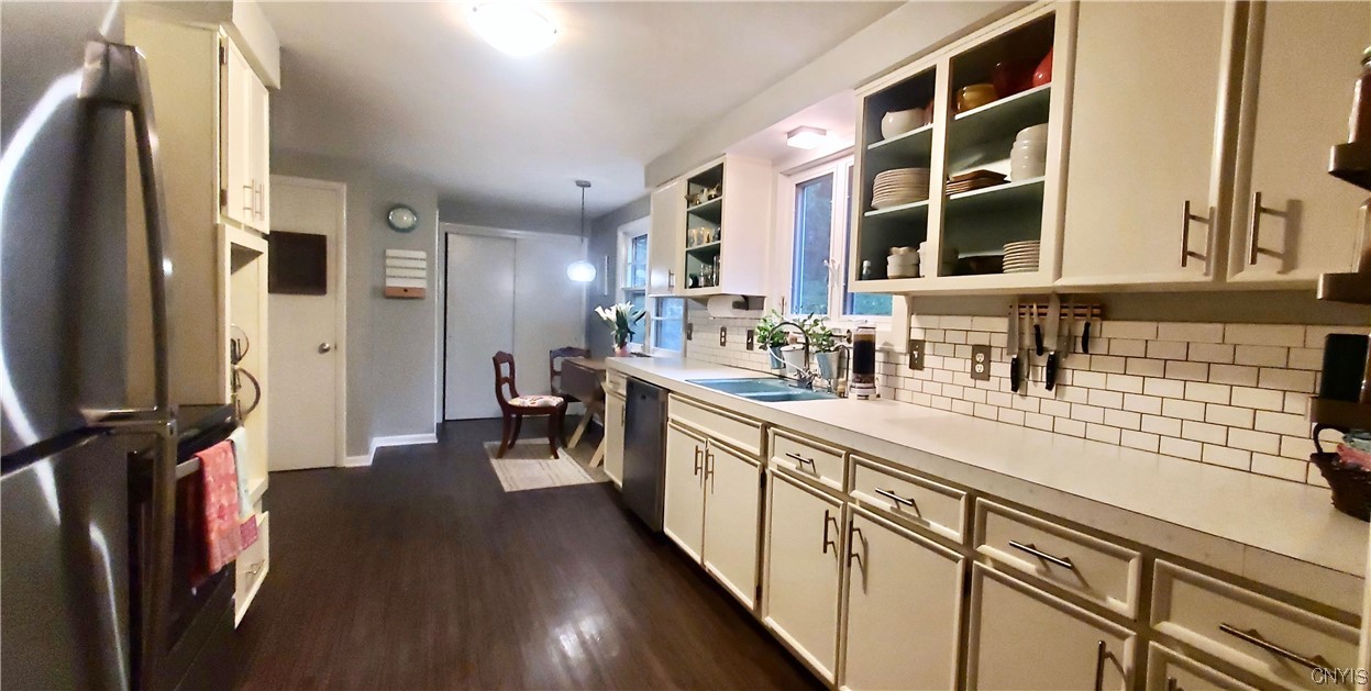 307 Halton Road De Witt, NY 13224 - Photo 6 of 16