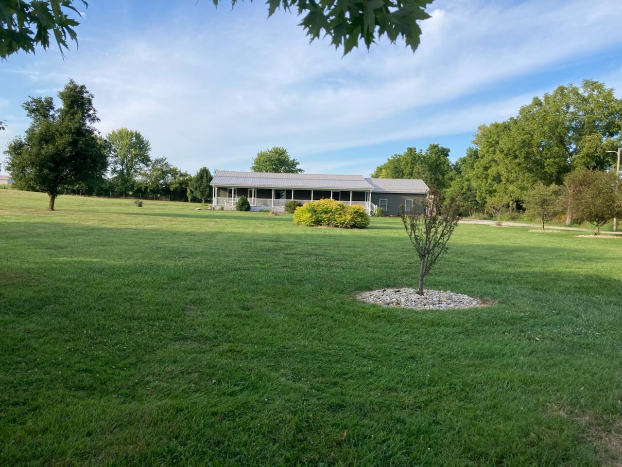 7096 Warner-Huffer Road Circleville, OH 43113 - Photo 2 of 27 IMG_0583(1)