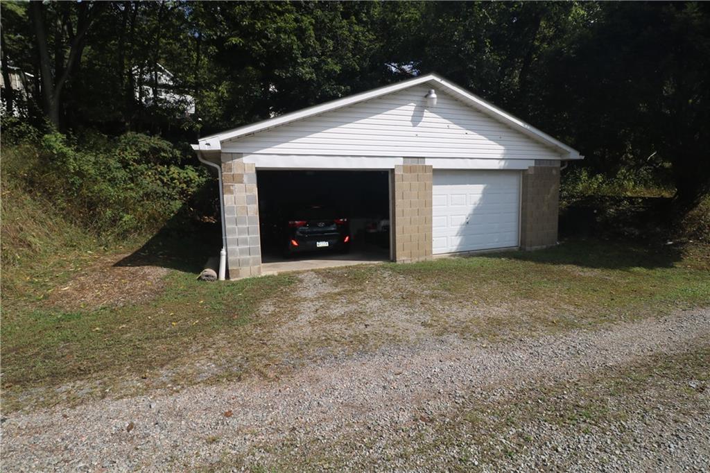 407 Lower Spring Lane Richeyville, PA 15358 - Photo 2 of 11