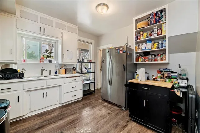 $650,000 | 323 East Colton Avenue, Redlands, CA 92374