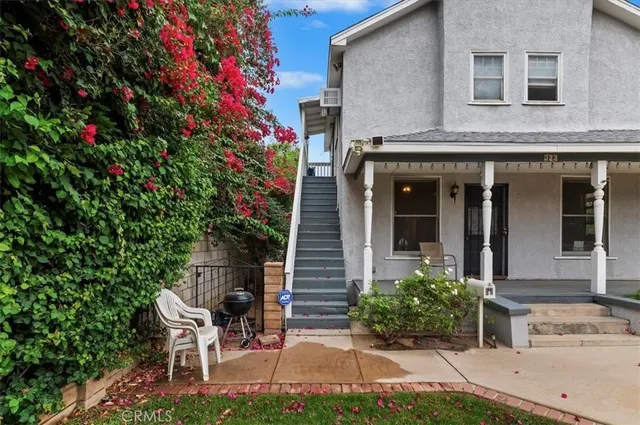 $650,000 | 323 East Colton Avenue, Redlands, CA 92374