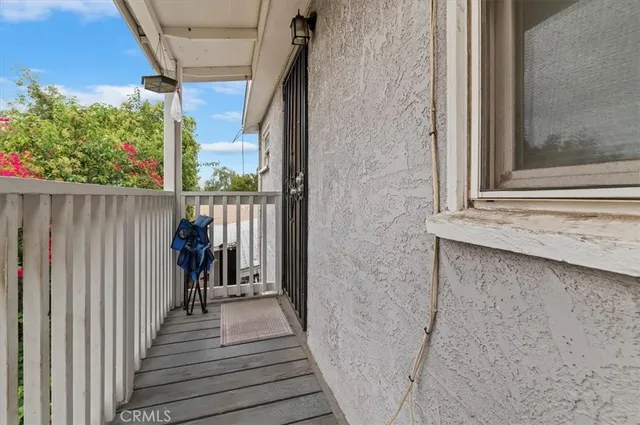 $650,000 | 323 East Colton Avenue, Redlands, CA 92374