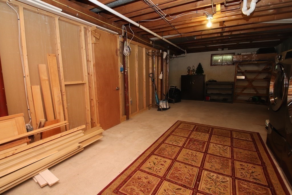 45 Basse Road Lynn, MA 01904 - Photo 34 of 41 Gallery Image 34