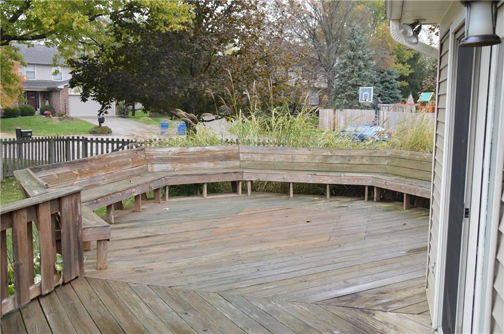 8279 Castle Ridge Lane Indianapolis, IN 46256 - Photo 11 of 36 Gallery Image 11
