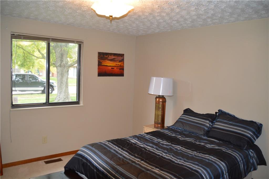 8279 Castle Ridge Lane Indianapolis, IN 46256 - Photo 21 of 36 Gallery Image 21
