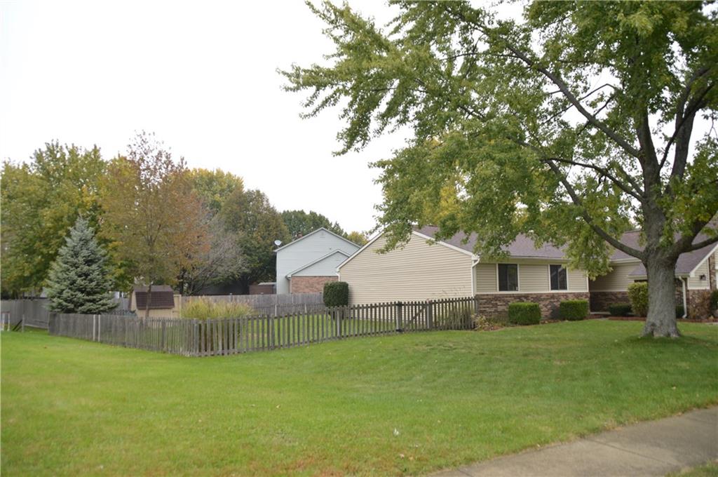 8279 Castle Ridge Lane Indianapolis, IN 46256 - Photo 35 of 36 Gallery Image 35
