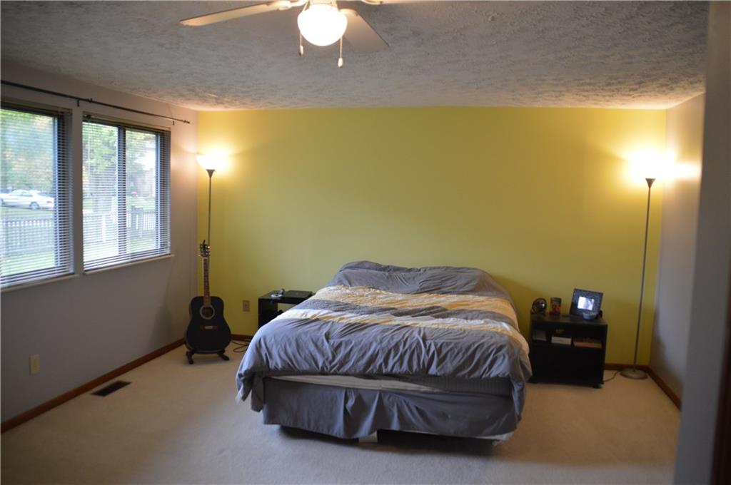 8279 Castle Ridge Lane Indianapolis, IN 46256 - Photo 10 of 36 Gallery Image 10