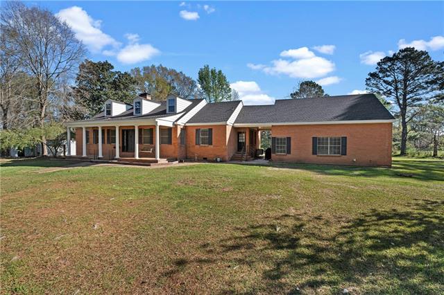 1641 Highway 71 Montgomery, LA 71454 - Photo 1 of 60
